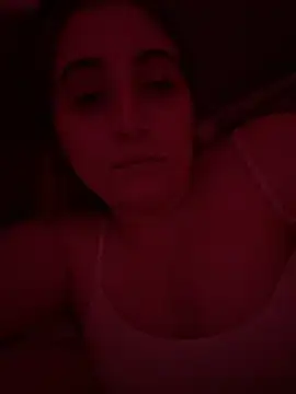 Snapshot of Taylormillie471 chatting on May 2026 01:05:01 AM Taylormillie471 online show from May 2026 01:05:01 AM