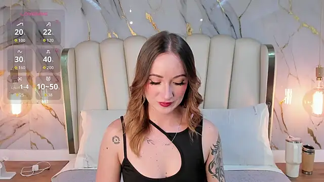 Hannah Lane online show from May 2026 12:15:02 PM