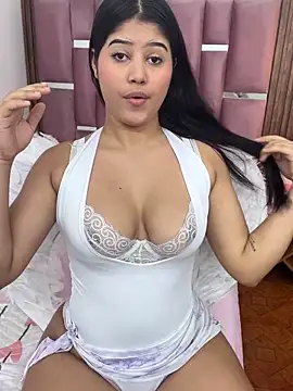 Zoe rousse01 online show from May 2026 02:25:01 PM