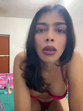 Mayra xx online show from July 2026 06:58:01 PM