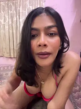 Mayra xx online show from May 2026 06:33:01 PM