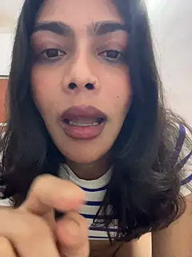 Mayra xx online show from July 2026 10:06:01 PM