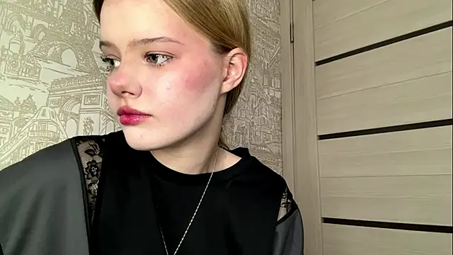 Malinwitch online show from May 2026 04:49:01 PM