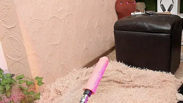 Snapshot of lililiana chatting on May 2026 08:19:01 AM lililiana online show from May 2026 08:19:01 AM