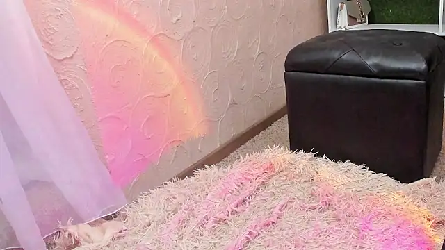 lililiana online show from June 2026 09:08:02 AM
