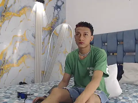 LUCKY BOX2026 online show from May 2026 01:32:02 PM