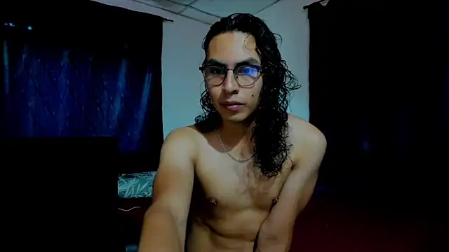 AntoniodeArmas online show from May 2026 10:23:01 PM