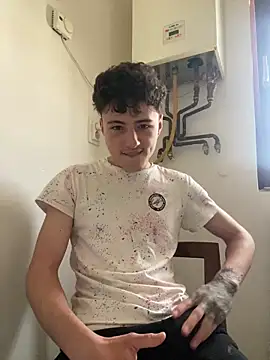 denysio89 online show from May 2026 04:52:02 AM