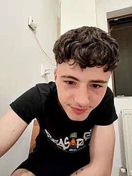 denysio89 online show from May 2026 10:41:02 PM
