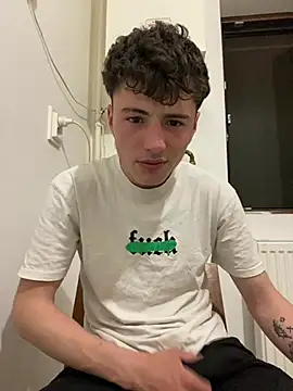 denysio89 online show from May 2026 10:19:02 PM