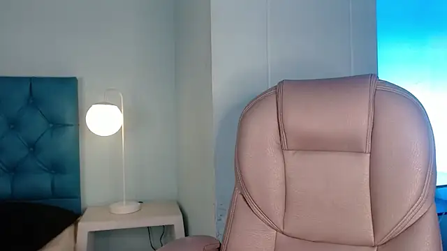 Snapshot of Lilyred_ chatting on July 2026 03:29:01 AM Lilyred online show from July 2026 03:29:01 AM