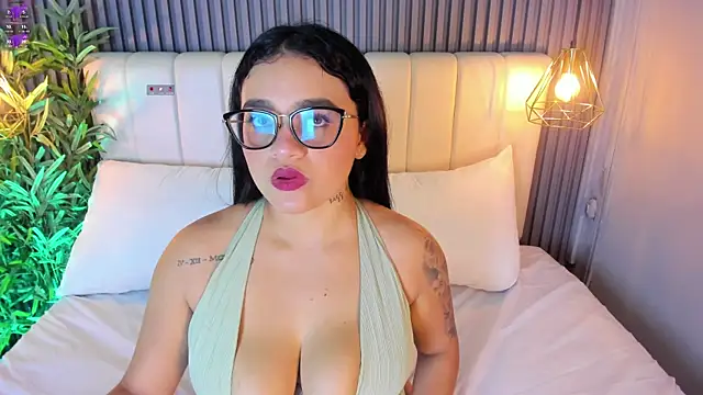 MadisonSoler online show from May 2026 05:11:01 PM