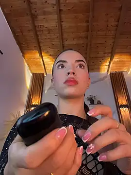catalina lafer online show from May 2026 12:12:02 PM