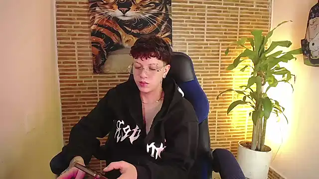Asher addamss  online show from July 2026 06:10:02 AM