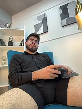 DomBoy  online show from June 2026 08:07:02 PM