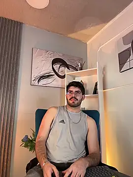 DomBoy  online show from June 2026 07:52:02 PM