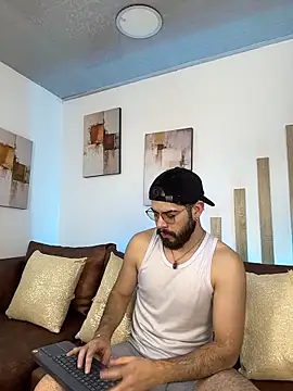 DomBoy  online show from June 2026 08:31:01 PM