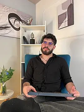 DomBoy  online show from June 2026 07:59:02 PM