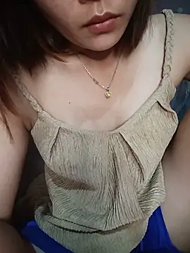 Hazel Nova online show from June 2026 10:04:02 PM