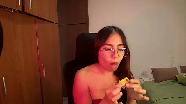 abbyyandmaxx online show from May 2026 03:40:01 PM