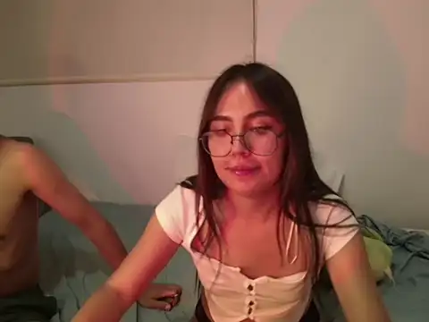 abbyyandmaxx online show from May 2026 04:15:01 AM