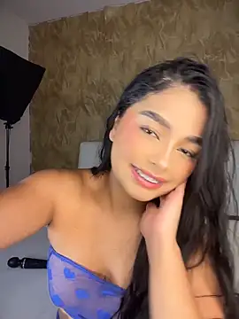 EvasBlazeXXX online show from May 2026 01:23:01 PM