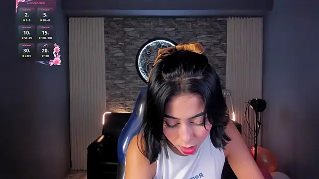 gemma 19  online show from June 2026 11:02:02 PM