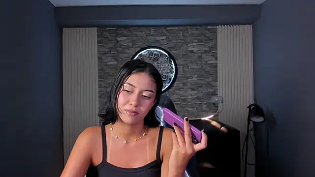 gemma 19  online show from July 2026 09:52:02 PM