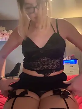 pinkstarburstt online show from May 2026 05:36:02 AM