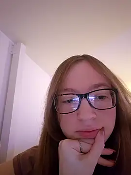 Snapshot of Freaky-Doll chatting on May 2026 10:29:02 PM Freaky-Doll online show from May 2026 10:29:02 PM