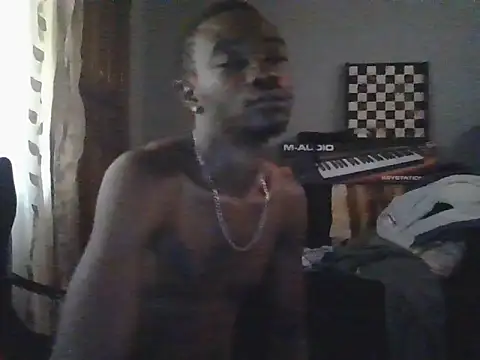 Snapshot of SowetoR500 chatting on May 2026 06:35:02 AM SowetoR500 online show from May 2026 06:35:02 AM