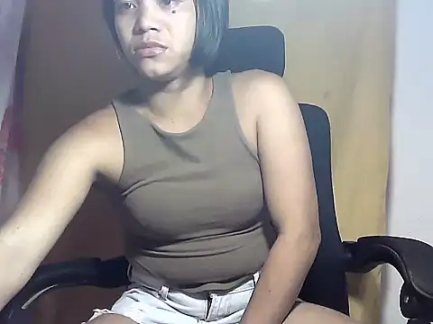 Snapshot of bj_l0ve chatting on July 2026 04:18:02 PM bj l0ve online show from July 2026 04:18:02 PM