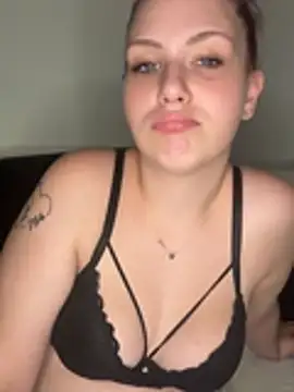 CuteBeaX online show from June 2026 07:02:01 PM