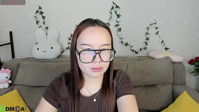 Snapshot of Eva_Cutties chatting on May 2026 09:27:02 AM Eva Cutties online show from May 2026 09:27:02 AM