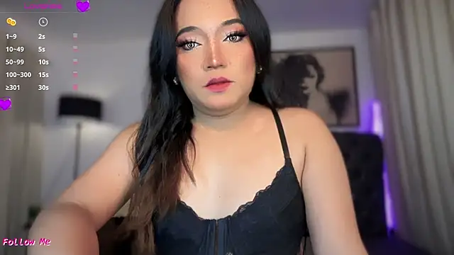Snapshot of Sensual_Ekang chatting on June 2026 05:18:01 PM Sensual Ekang online show from June 2026 05:18:01 PM