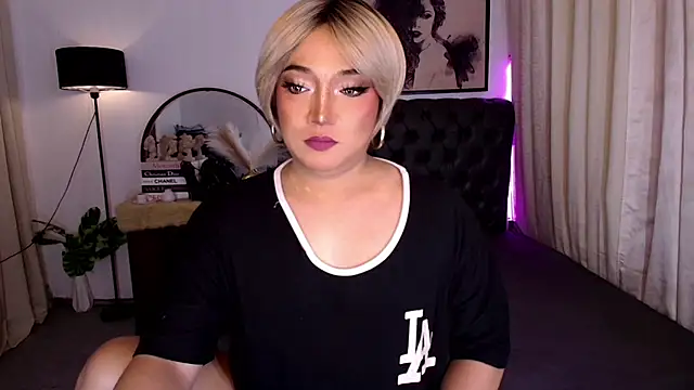 Sensual Ekang online show from July 2026 05:59:01 PM