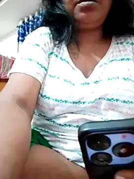 Snapshot of mimi9 chatting on May 2026 03:27:01 PM mimi9 online show from May 2026 03:27:01 PM