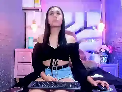 MahiaraHot online show from April 2026 05:30:01 PM