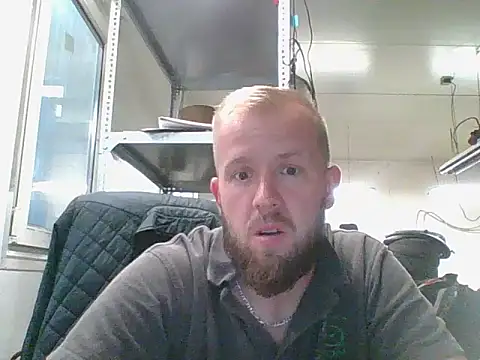 Snapshot of bardiauto chatting on June 2026 04:23:02 AM bardiauto online show from June 2026 04:23:02 AM