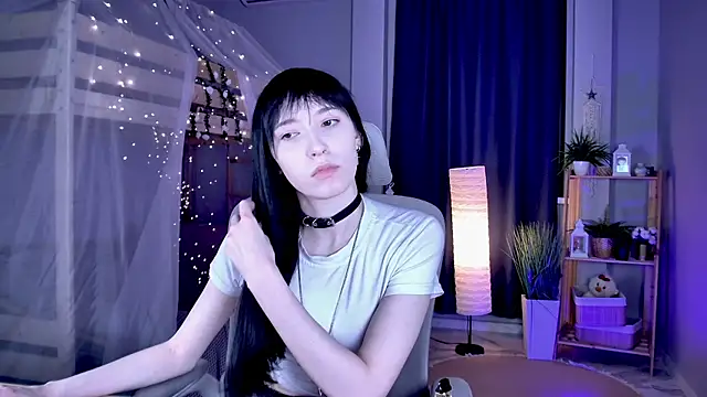 SeraphineSparda online show from June 2026 11:21:02 AM