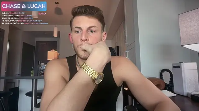 chaseleone online show from April 2026 07:32:01 PM