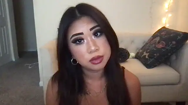 Snapshot of kittycat4810 chatting on May 2026 05:44:02 PM kittycat4810 online show from May 2026 05:44:02 PM