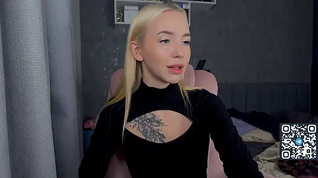 Sabrinkaaa online show from May 2026 12:27:02 AM