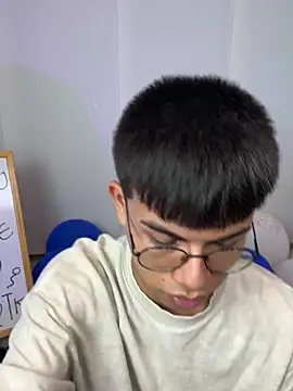 Snapshot of Asher_Young chatting on May 2026 12:36:02 AM Asher Young online show from May 2026 12:36:02 AM