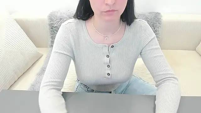 Snapshot of Linabay2 chatting on May 2026 06:11:01 AM Linabay2 online show from May 2026 06:11:01 AM