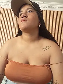 NATY BUSTOS online show from May 2026 07:57:01 PM