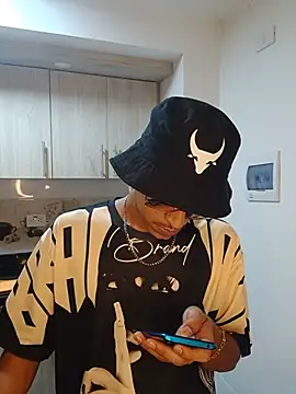 Lil black009 online show from July 2026 04:13:01 AM