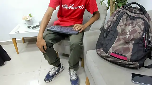 Snapshot of Zane_Belville chatting on June 2026 11:05:01 AM Zane Belville online show from June 2026 11:05:01 AM