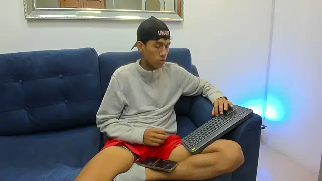 Snapshot of Zane_Belville chatting on May 2026 11:15:02 AM Zane Belville online show from May 2026 11:15:02 AM