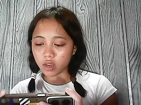 Snapshot of Yours_AsianPinayGirl18 chatting on July 2026 02:03:01 PM Yours AsianPinayGirl18 online show from July 2026 02:03:01 PM